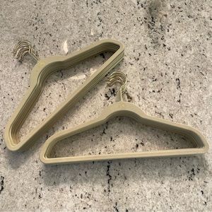 JOY Huggable Hangers, Beige with Gold - 24 Count